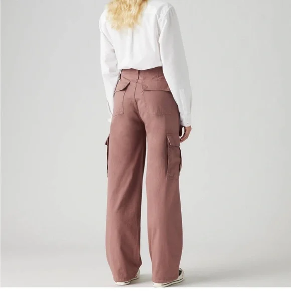 Levi’s - 94 BAGGY CARGO PANTS - 29w x 30l - Picture 3 of 7